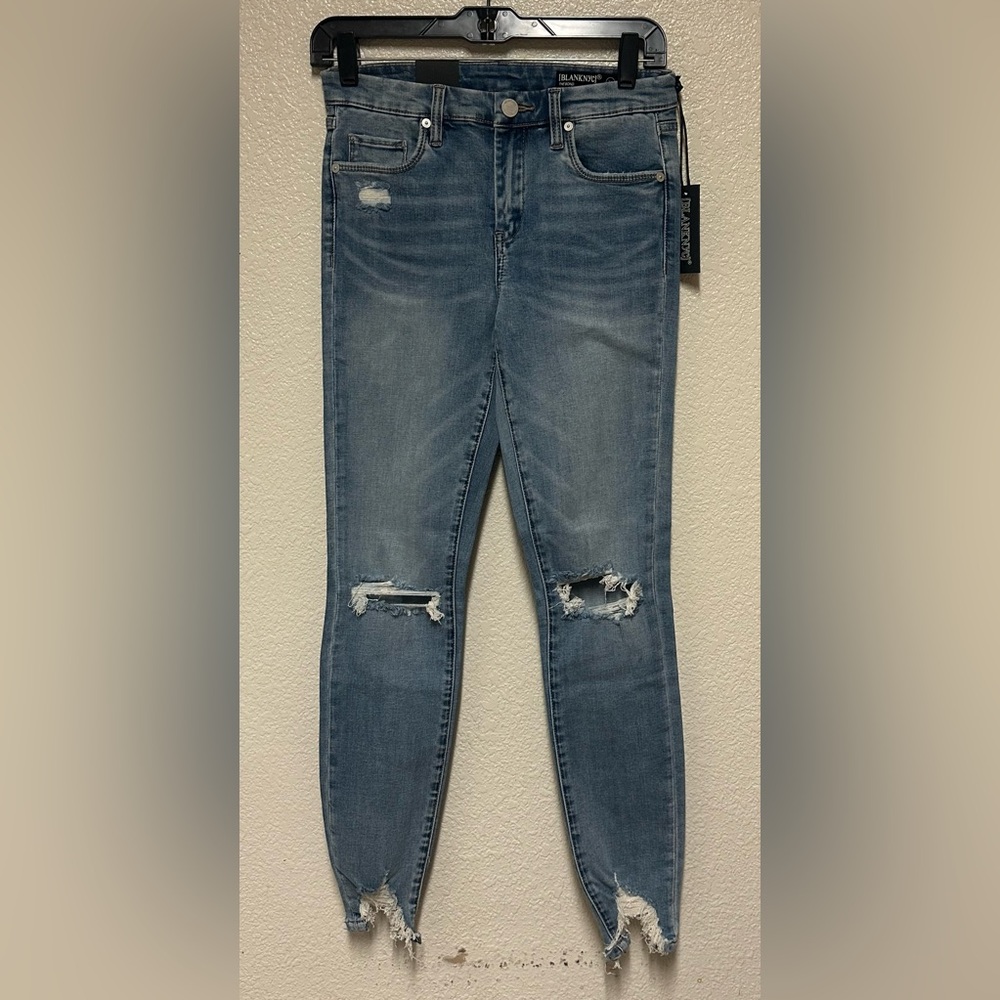NWT BlankNYC The Bond Distressed Mud-Rise Skinny Jeans- Size 26 MSRP $98